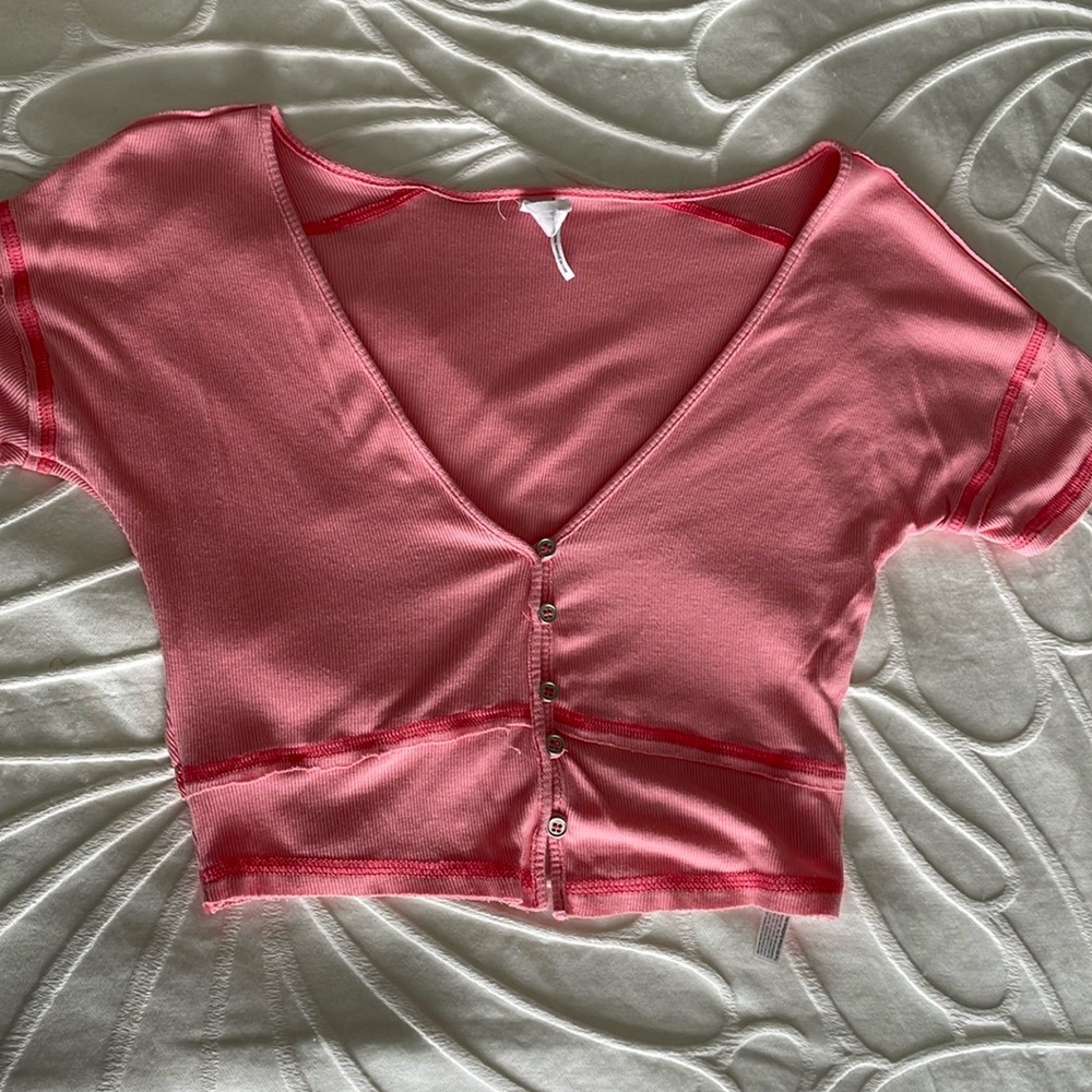 URBAN OUTFITTERS Out from under Tee
